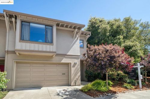 6656 Charing Cross Rd, Oakland, CA, 94618-2312 | Card Image