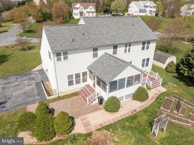 562 Holden Dr, House other with 4 bedrooms, 3 bathrooms and null parking in MARTINSBURG WV | Image 86