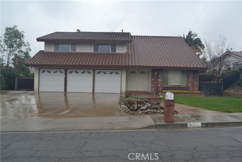 6832 Ranchgrove Rd, Riverside, CA, 92506-5307 | Card Image