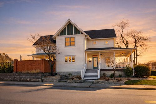 2012 12th Ave S, Nashville, TN, 37204-2026 | Card Image