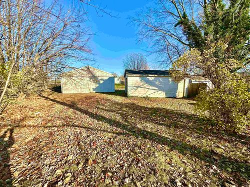 228 N Indiana St, Greentown, IN, 46936-1256 | Card Image