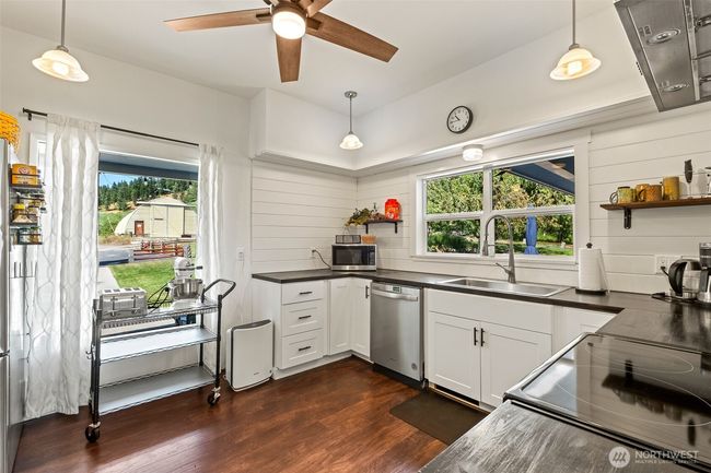 9753 Nibbelink Rd, House other with 4 bedrooms, 3 bathrooms and null parking in Peshastin WA | Image 17