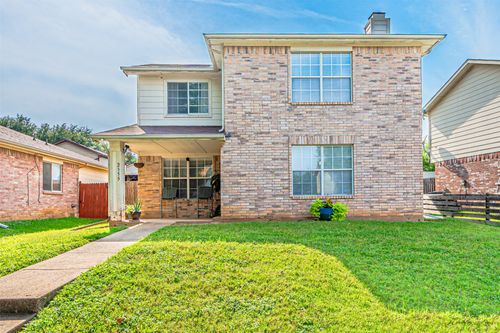 2355 Summit Ln, Dallas, TX, 75227-7102 | Card Image