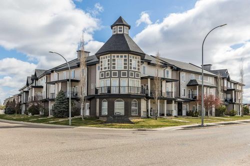 40-298 Somerset Way Se, Medicine Hat, AB, T1B0E9 | Card Image