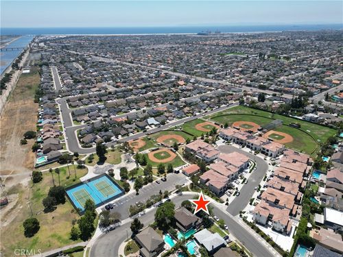 20442 Craimer Ln, Huntington Beach, CA, 92646-5404 | Card Image