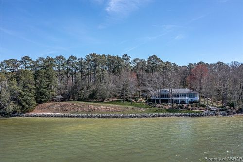 232 Lee Dale Drive, Wicomico Church, VA, 22579 | Card Image