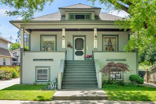 2720 Portola Way, Sacramento, CA, 95818-3534 | Card Image