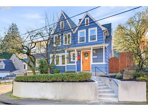 2128 Sw Edgewood Rd, Portland, OR, 97201-2242 | Card Image