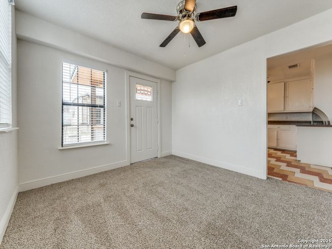 105 Galbreath Ave, House other with 3 bedrooms, 1 bathrooms and null parking in Devine TX | Image 22