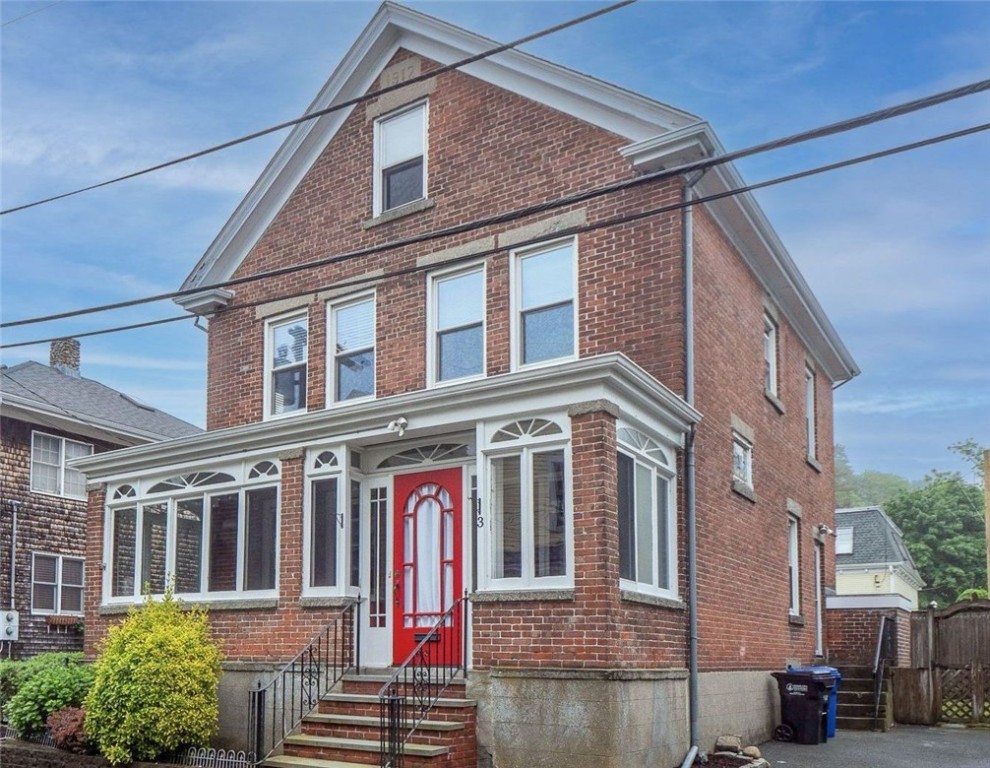 Bush St, Newport, RI 02840