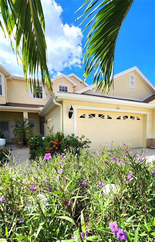 642 Spring Lake Cir, TARPON SPRINGS, FL, 34688-4973 | Card Image