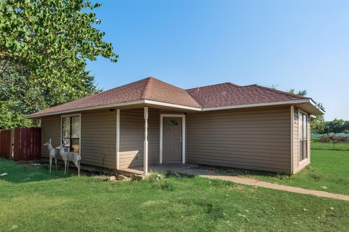 19491 E Market, Mabank, TX, 75147-2303 | Card Image