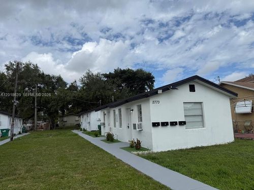 2775 Nw 57th St, Miami, FL, 33142 | Card Image