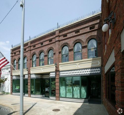 ste-203-17 Se Court Sq, Graham, NC, 27253-2859 | Card Image