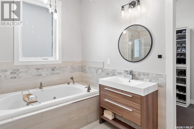 12 Maple Grove Lane, House other with 5 bedrooms, 5 bathrooms and null parking in Rm Of Dundurn SK | Image 15