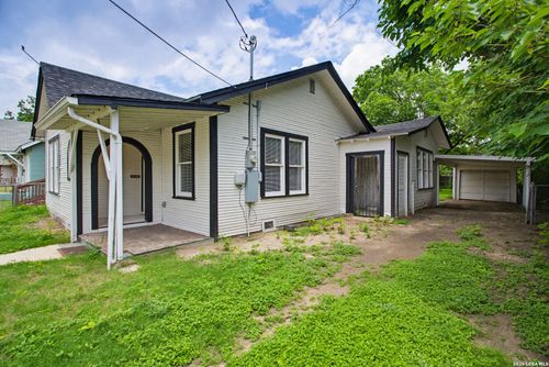 435 E Gerald Ave, San Antonio, TX, 78214-2123 | Card Image