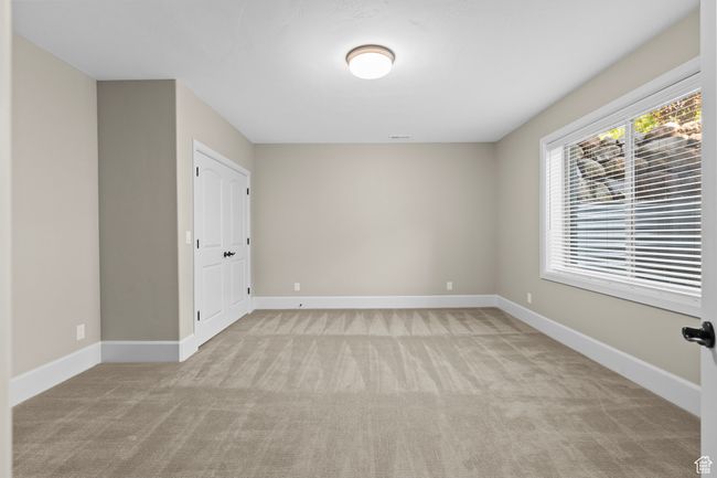 2209 E Viscaya Dr, House other with 5 bedrooms, 3 bathrooms and 6 parking in Draper UT | Image 31