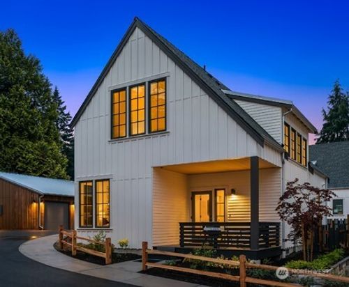 2218 Ne 125th St, Seattle, WA, 98125-4219 | Card Image