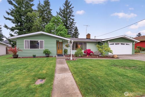 807 Jefferson Ave Ne, Renton, WA, 98056-3721 | Card Image