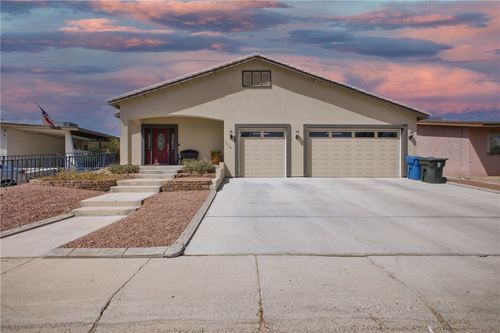 2618 Country Club Dr, Bullhead City, AZ, 86442-7710 | Card Image