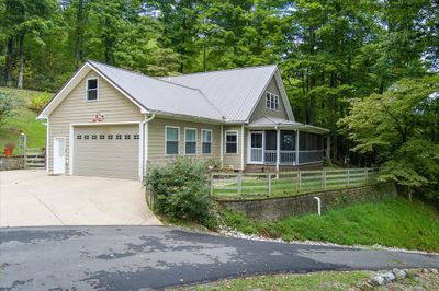 3156 Mount Union Rd, House other with 3 bedrooms, 3 bathrooms and 2 parking in Byrdstown TN | Image 2