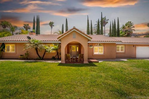 5431 W Lilac Rd, Bonsall, CA, 92003-3726 | Card Image
