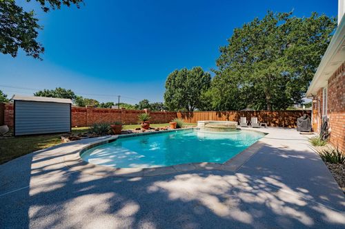 617 Tealwood Ln, Flower Mound, TX, 75028-7116 | Card Image