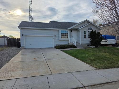 2023 1615, Clinton, UT, 84015-8308 | Card Image