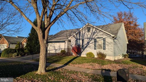 2332 Park Center Blvd, STATE COLLEGE, PA, 16801-3076 | Card Image