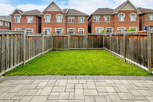 111 Spruce Pine Cres, House attached with 3 bedrooms, 3 bathrooms and 2 parking in Vaughan ON | Image 35