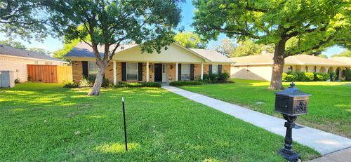 1607 Centenary Dr, Richardson, TX, 75081-3807 | Card Image