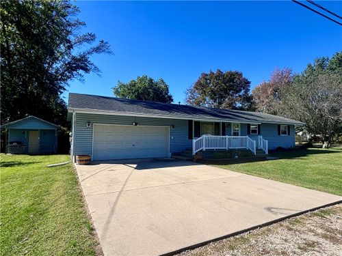 400 S 8th Street, Altamont, IL, 62411 | Card Image