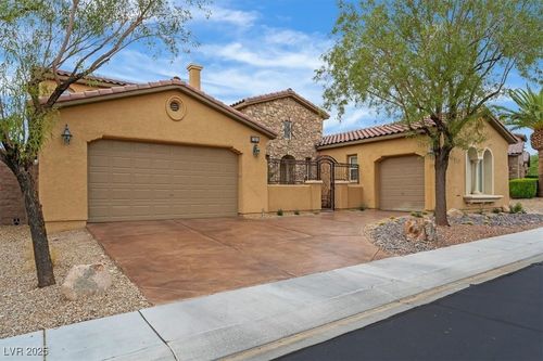 7351 Salvadora Pl, Las Vegas, NV, 89113-3293 | Card Image