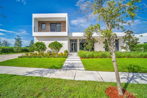 16709 Botaniko Dr N, Weston, FL, 33326-1071 | Card Image