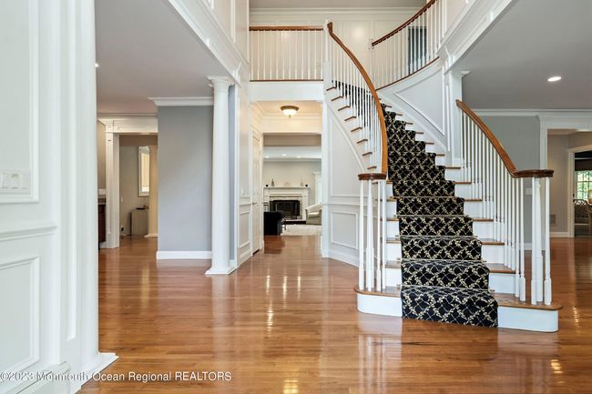 17 Raintree Ct, House other with 5 bedrooms, 5 bathrooms and null parking in Holmdel NJ | Image 4