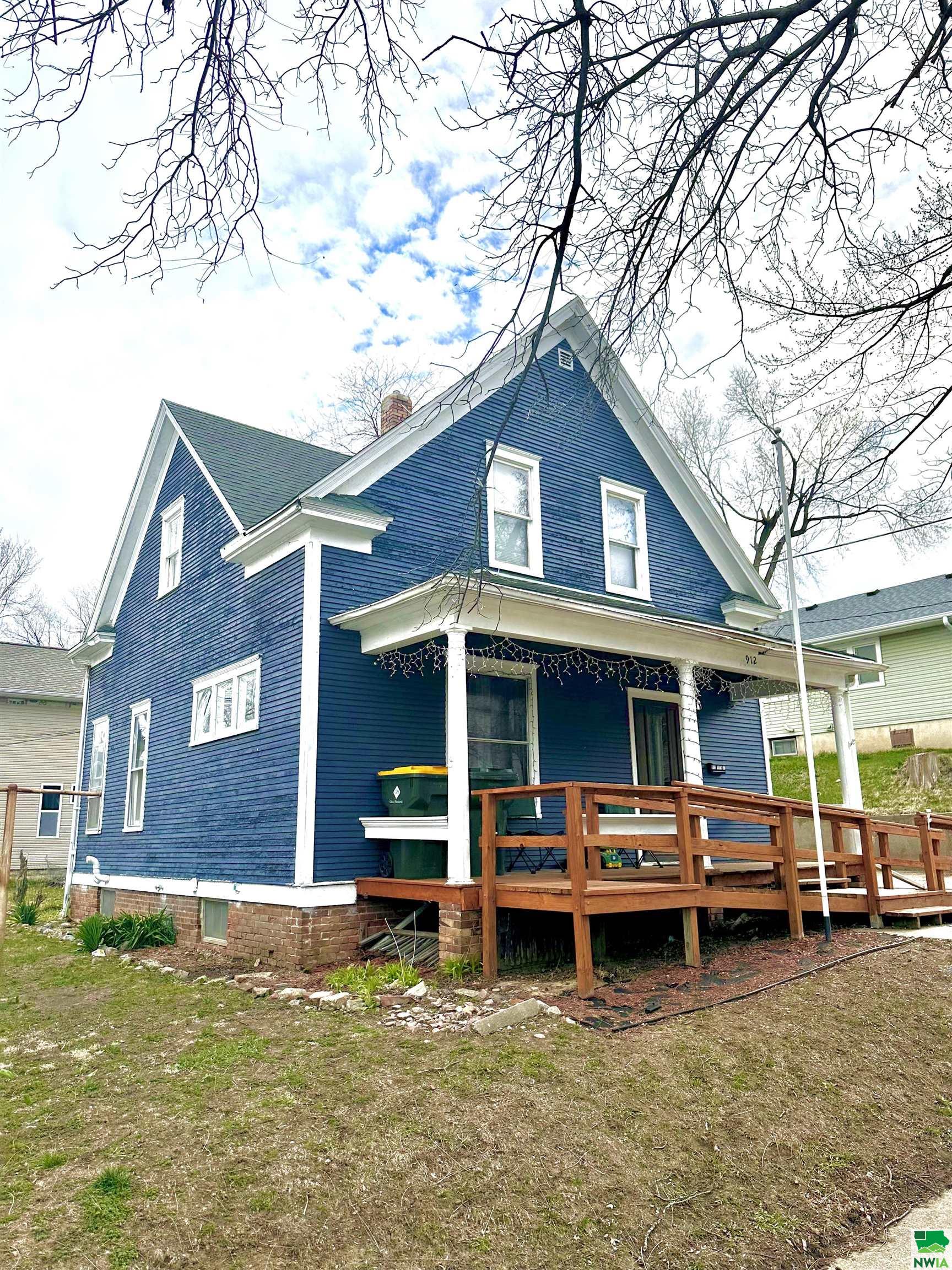 19th St, Sioux City, IA 51105