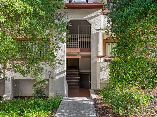 626-18053 Sundowner Way, Canyon Country, CA, 91387-4353 | Card Image