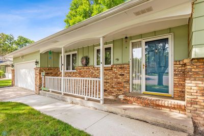 Front Entryway | Image 3