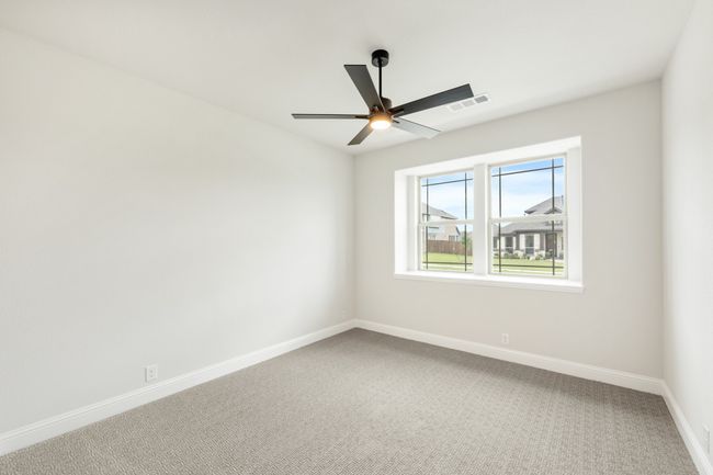 1233 Sylvia St, House other with 5 bedrooms, 5 bathrooms and null parking in Desoto TX | Image 5