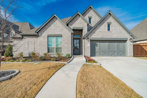 10480 Gray Hills Dr, Fort Worth, TX, 76126-4582 | Card Image
