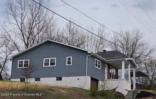 1104 E Filbert St, Archbald, PA, 18403-1719 | Card Image