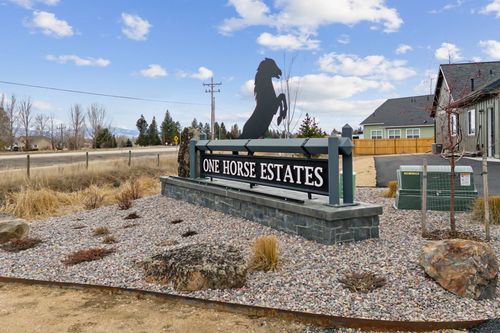 5352 High Meadow Dr, Florence, MT, 59833-6796 | Card Image