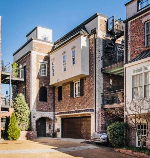 102-102 W End Close, Nashville, TN, 37205 | Card Image