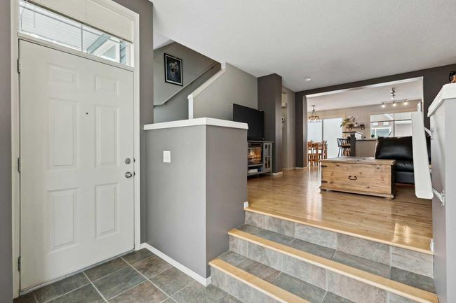 165 Mckenzie Towne Gate Se, Townhouse with 2 bedrooms, 3 bathrooms and 2 parking in Calgary AB | Image 9