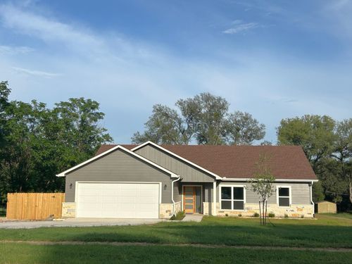 1415 Bluebonnet Dr, Marble Falls, TX, 78654-4537 | Card Image