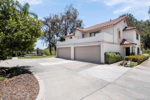 1712 Whaley Ave, San Diego, CA, 92104-5752 | Card Image