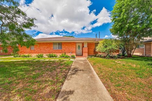 4125 Harry St, Corpus Christi, TX, 78411-1911 | Card Image