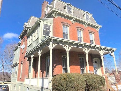 1-24 Vassar St, Poughkeepsie, NY, 12601-3082 | Card Image