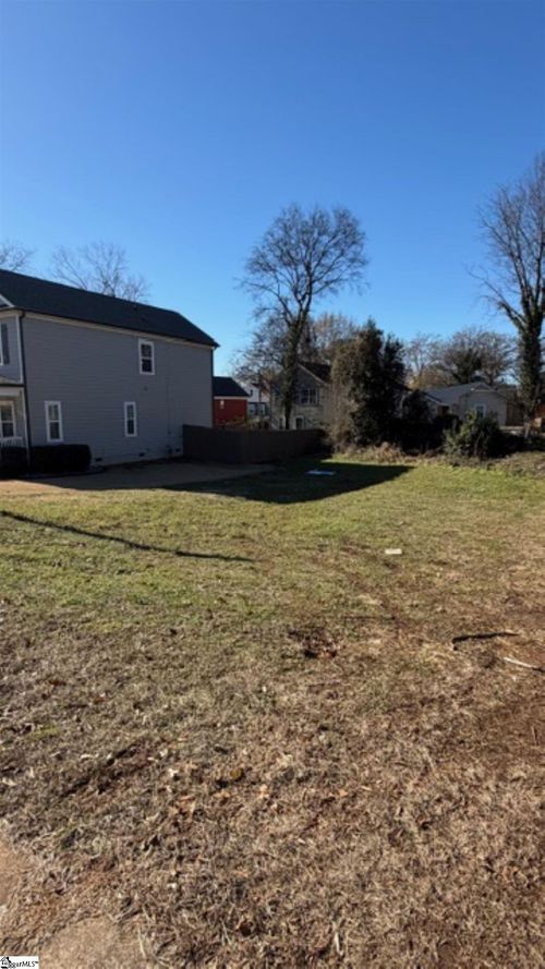 a-208-A S Calhoun St, Greenville, SC, 29601-4006 | Card Image