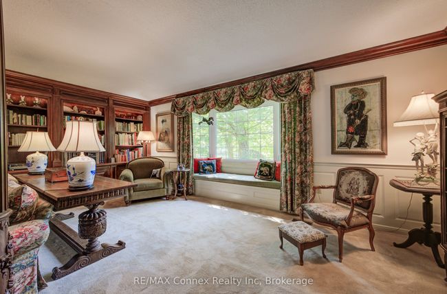 13233 5 Th Line, Home with 4 bedrooms, 5 bathrooms and 20 parking in Rockwood ON | Image 19